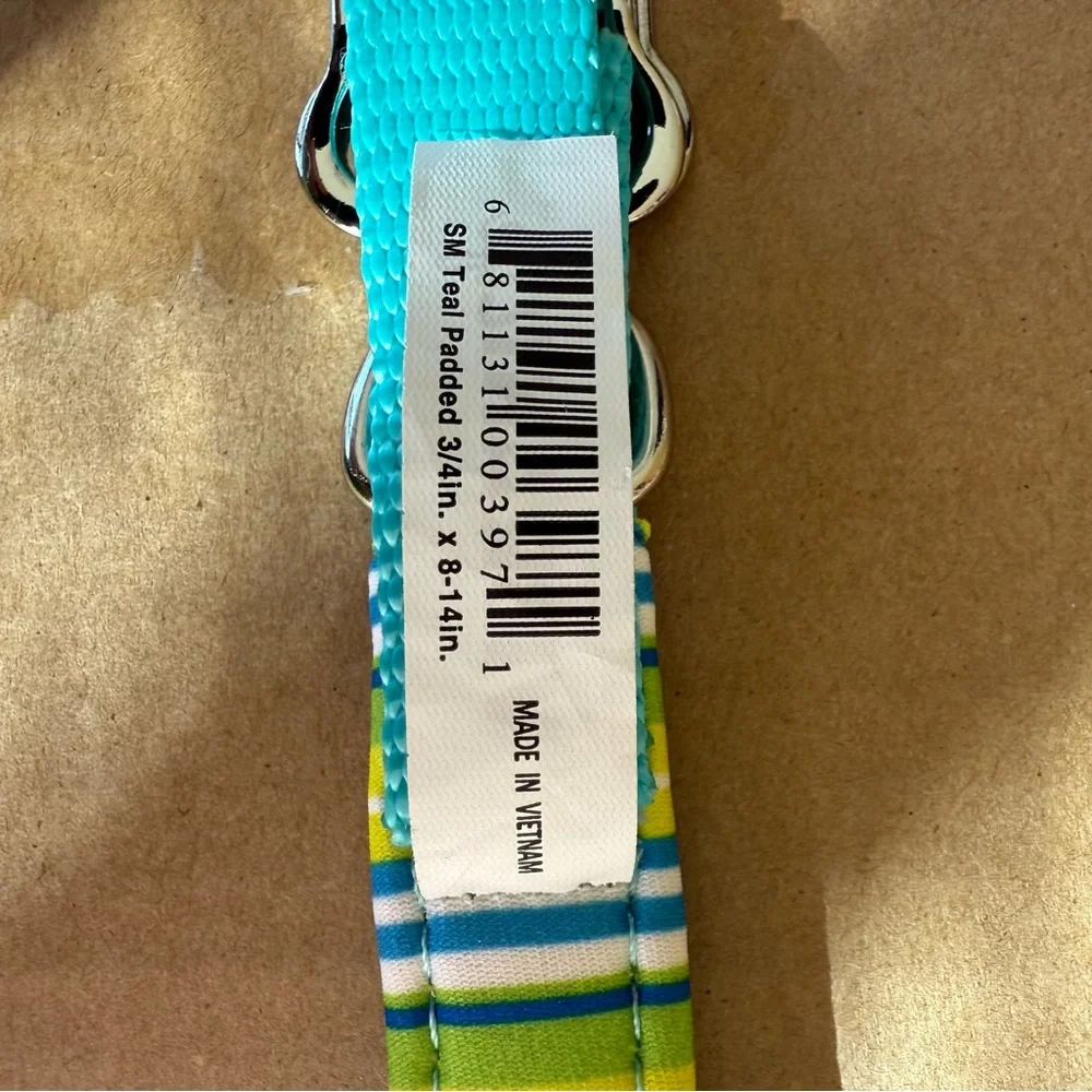 NWOT Padded Adjustable Small Teal Blue Green Dog Collar Bone Shape Enamel Buckle